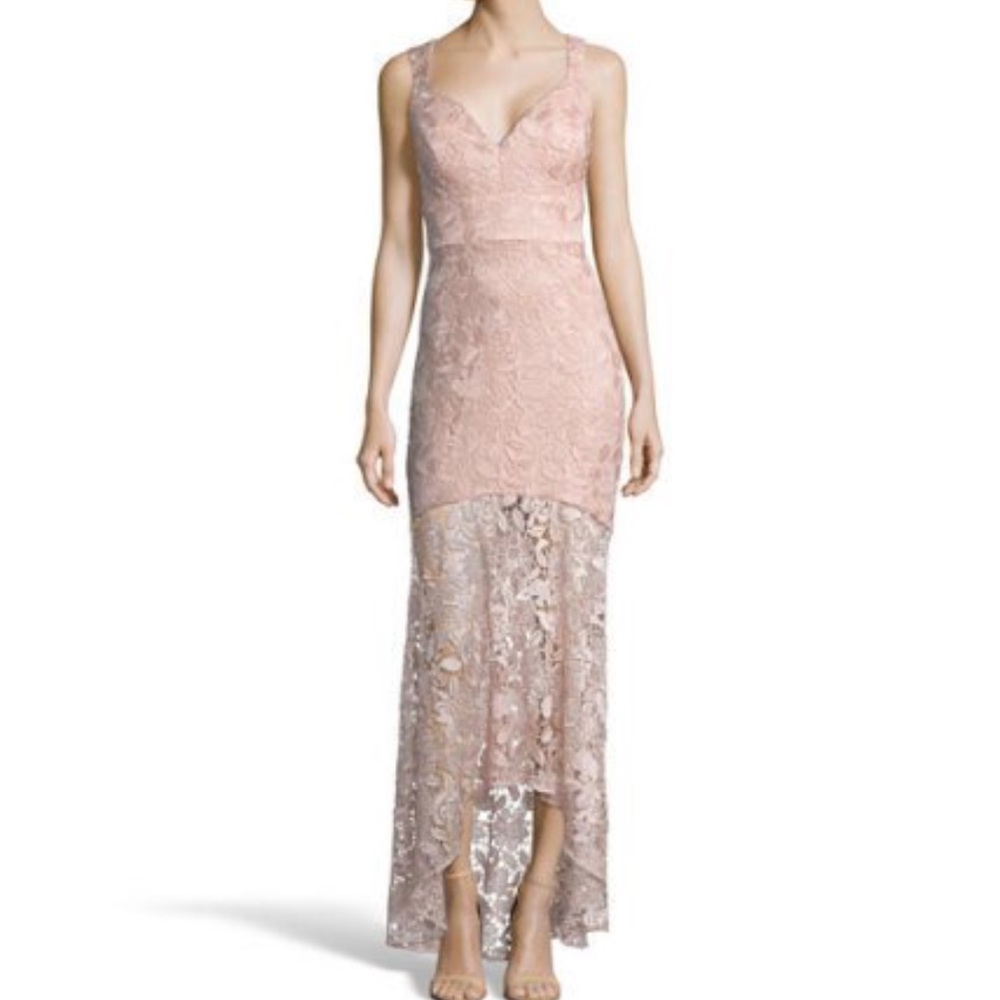 Nicole Miller high-low lace gown 🌺